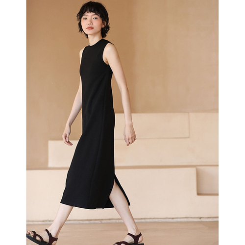 riu ノースリーブニットワンピース ブラック riu ノースリーブニットワンピース ブラック - メルカリ
