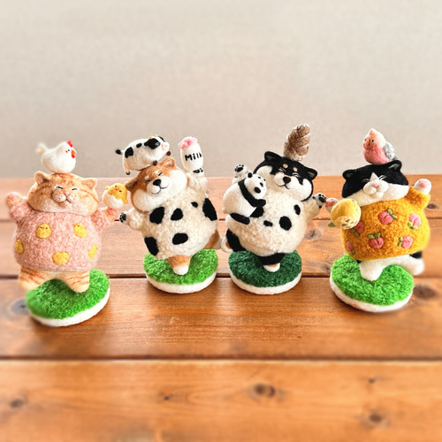 パンダな黒柴犬さんとチビパンダさんの置物セット 羊毛フェルト