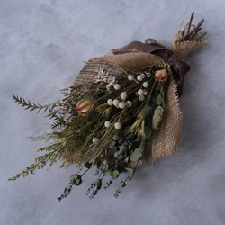 ナチュラルカラーのドライフラワースワッグ スワッグ -残香- 通販