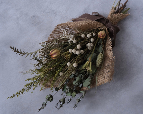 ナチュラルカラーのドライフラワースワッグ スワッグ -残香- 通販