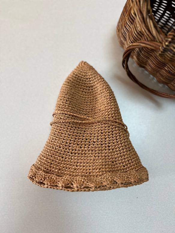 夏のシンプルな麦わら帽子  ガーリーなキャプリーヌ 4枚目の画像