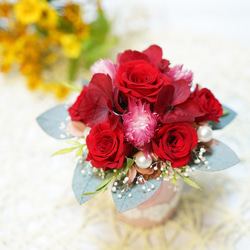 小さなギフトアレンジメント【ミニローズ】　プリザーブドフラワー　プレゼント　赤色バラ　可愛い 8枚目の画像