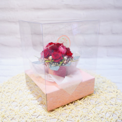 小さなギフトアレンジメント【ミニローズ】　プリザーブドフラワー　プレゼント　赤色バラ　可愛い 11枚目の画像