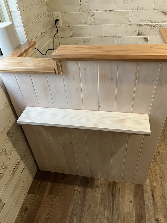 アンティーク風【段差】カウンター　レジ　アンティーク　荷物台付　幅90 2枚目の画像