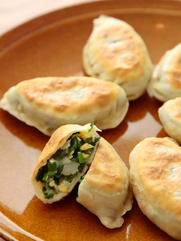 新鮮ホタテ入のニラ饅頭 1枚目の画像