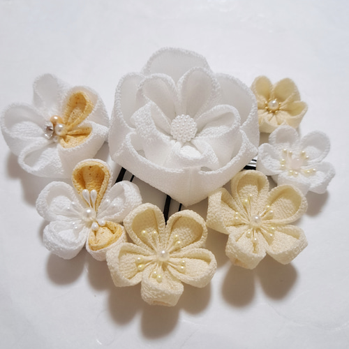 ◎つまみ細工 水引 ☆豪華15点セ☆『*ふんわり大きなお花の髪 ◎つまみ細工 水引 ☆豪華15点セ☆『*ふんわり大きなお花の髪