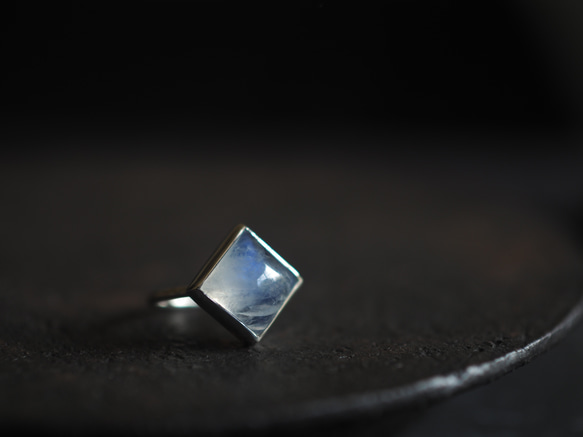 white  labradorite silver ring (uyo) 11枚目の画像