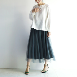 新款【灰色】修身薄紗裙，裙長可調節，不會讓你的造型顯得臃腫♥ 第4張的照片