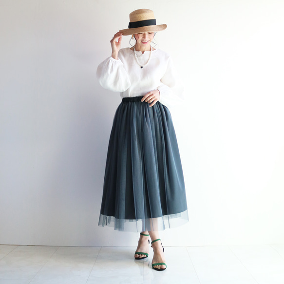 新款【灰色】修身薄紗裙，裙長可調節，不會讓你的造型顯得臃腫♥ 第5張的照片