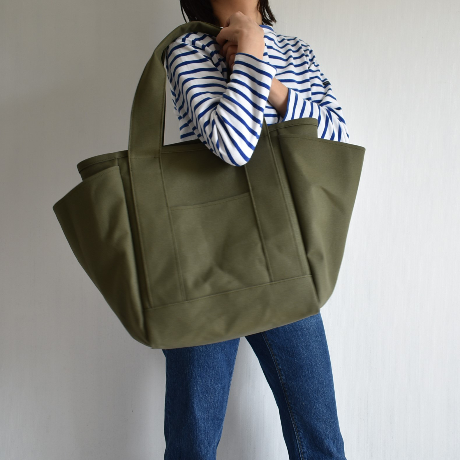STYLE TOTE BAG（オリーブ/カーキ）トートバッグ 大容量 肩掛け マチ広め ポケット7 帆布