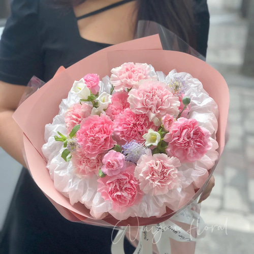 ピンクのカーネーションの花束 母の日 ブーケ King 通販 17602801