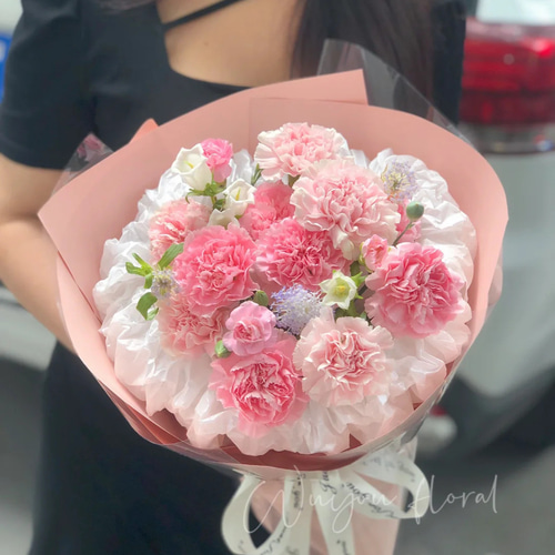 ピンクのカーネーションの花束 母の日 ブーケ King 通販 17602801