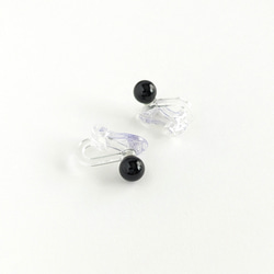 【樹脂クリップ金具】6mmオニキスのイヤリング ～ 金属アレルギー対応 金アレ～ 3枚目の画像