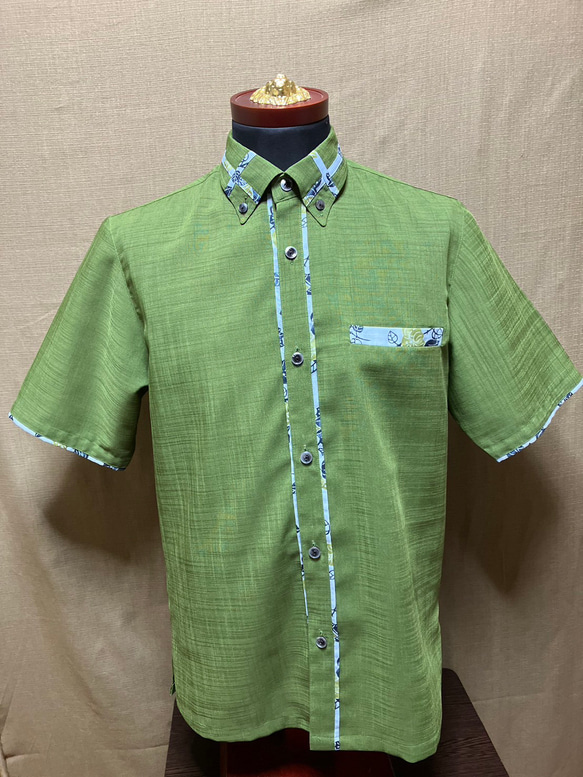 かりゆしウェア　メンズ   抹茶色　 M(箱ポケット（沖縄、琉球、紅型柄、アロハ）No.１１７ 2枚目の画像