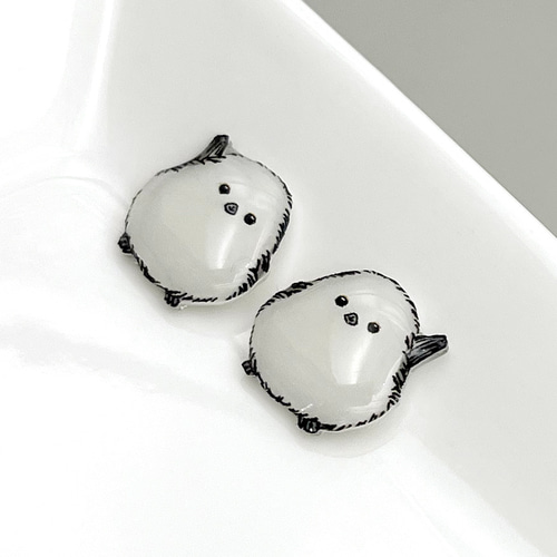 シマエナガ イヤリング・ピアス イヤリング・ノンホールピアス