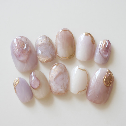 ふわふわニュアンス ネイルチップ ふんわりパープル×ゴールドのニュアンスネイル◇ネイルチップ【casual