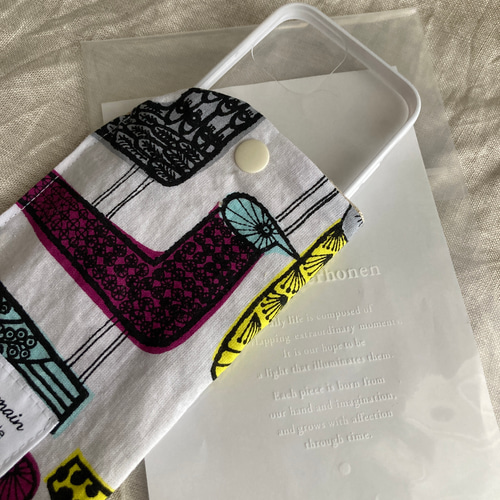 ミナペルホネン生地ハンドメイド携帯ポーチ