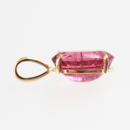 【完売】  1点もの K18 ルベライト ペンダントトップ（オーバル）ピンク アクセサリー