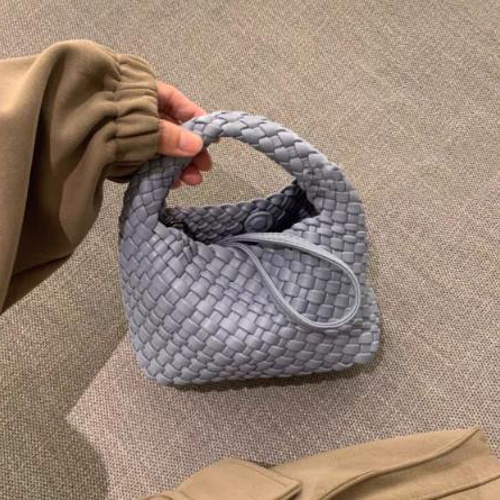 ひち　ミニトートバッグ　編み込みデザイン ひち ミニトートバッグ 編み込みデザイン 0234a085976845e6aa099c13224b5a