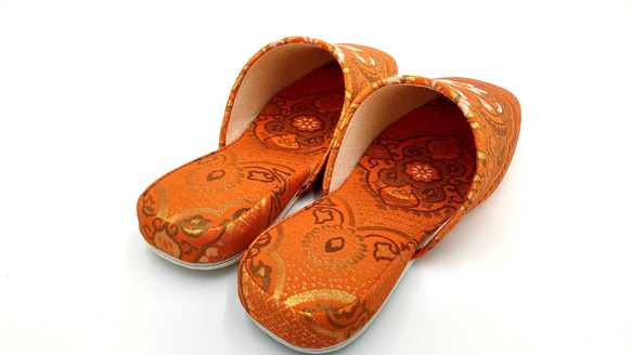 【着物リメイク】袋帯からのリメイクスリッパ　オレンジ　花柄　シルク100％　贈り物　プレゼント　ギフト　送料無料 人気・おすすめ｜使いやすい・旅行におすすめ 品質保証 全国発送 正規品・日本国内発送・安心保証付き