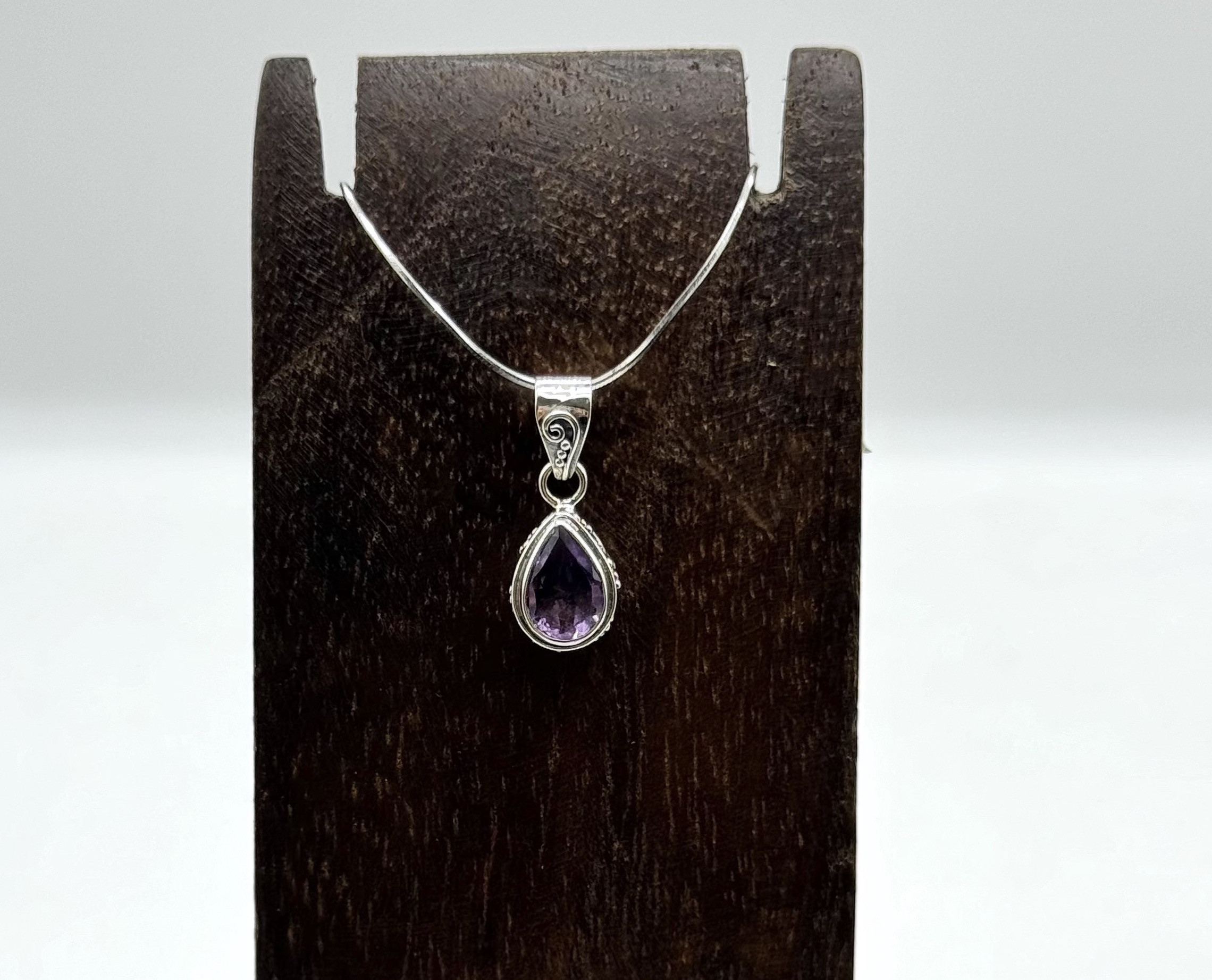 Amethyst Drop 水滴 アメジスト ネックレス・ペンダントトップ　シルバー925 銀線細工