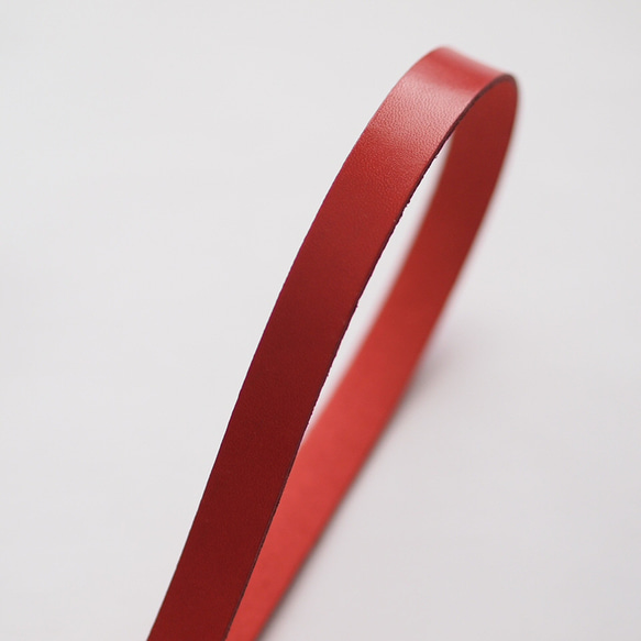カット済・15ｍｍ幅・革テープ・赤・56cm・栃木レザー使用・革紐・本革・no.3 1枚目の画像