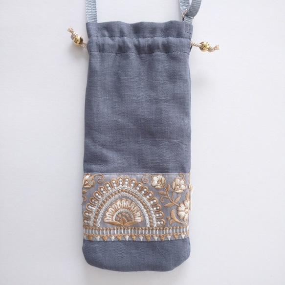 ❲大❳インド刺繍リボンの巾着スマホショルダー【gray×gold】 6枚目の画像