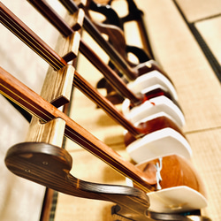 【限定１台】手作り木工　木製三味線スタンド （オイル仕上げ） ４丁掛け　ウッドレジン　エポキシ 2枚目の画像