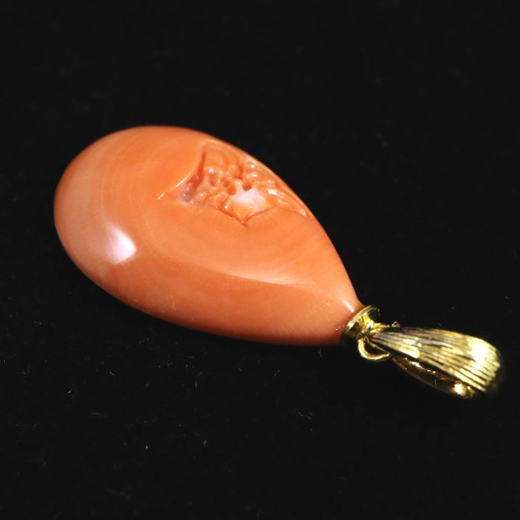 宮古島産 天然 宝石珊瑚 桃色サンゴ ペンダント　1.68ｇ #97120