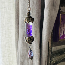 再販　新色　夜の魔術部　紫の溶液　ネックレス 2枚目の画像