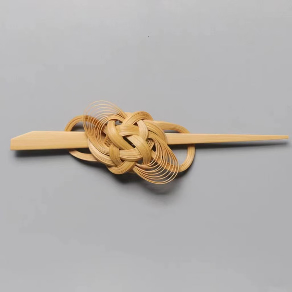 ハンドメイド ヘアアクセサリー 竹製  梅 マジェステ かんざし 髪飾り 竹色 極軽い 恋人 誕生日 記念日 母の日 1枚目の画像