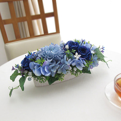 ブルーカラーのクールなテーブルアレンジ　 造花　アーティフィシャルフラワー　cmtb055 4枚目の画像