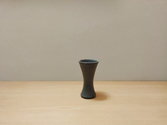 □備前焼のシックな花瓶□ 一輪挿し・花瓶・花器 東児の花窯 通販