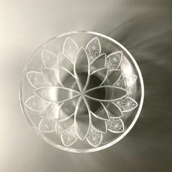 切子 の ガラス 皿 【ルララ】 1枚目の画像