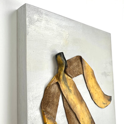 レザーのコラージュアート（バナナの皮） A4サイズ 木製パネル 原画 4枚目の画像