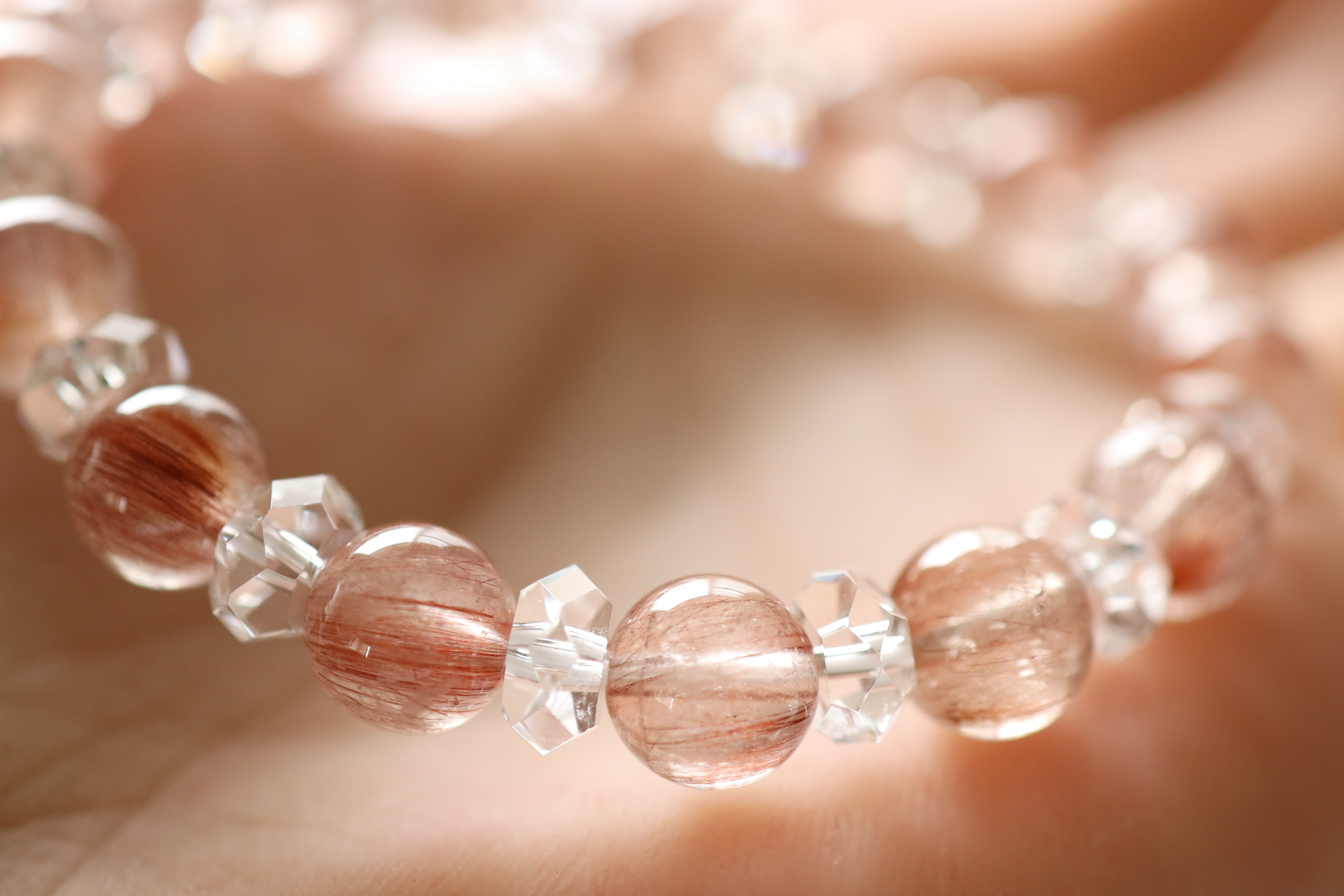 …☆ルチルを愛する人の為に☆…☆レッドルチルクォーツ：8.5ミリ＆水晶☆…☆天然石ブレスレット☆…