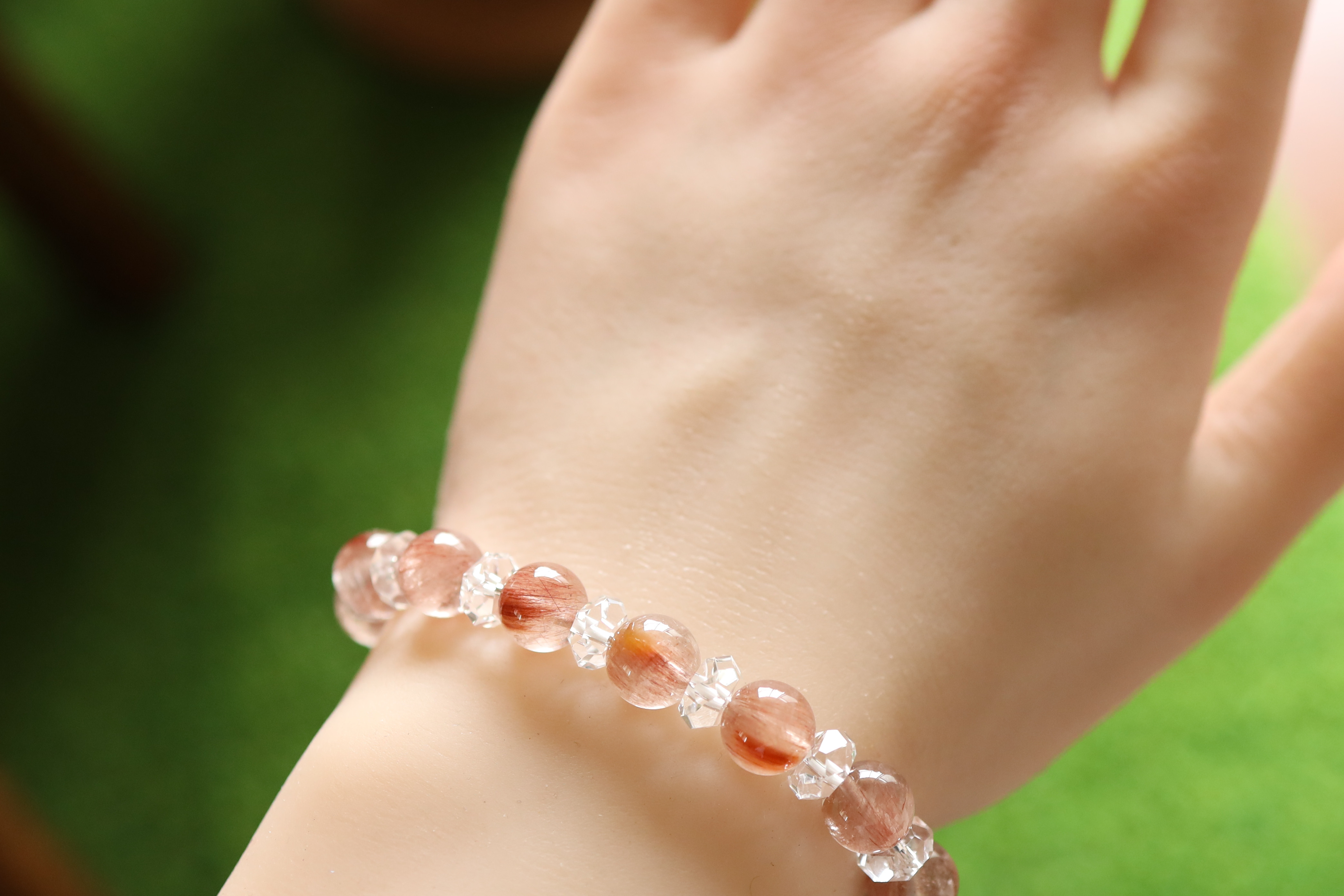 …☆ルチルを愛する人の為に☆…☆レッドルチルクォーツ：8.5ミリ＆水晶☆…☆天然石ブレスレット☆…