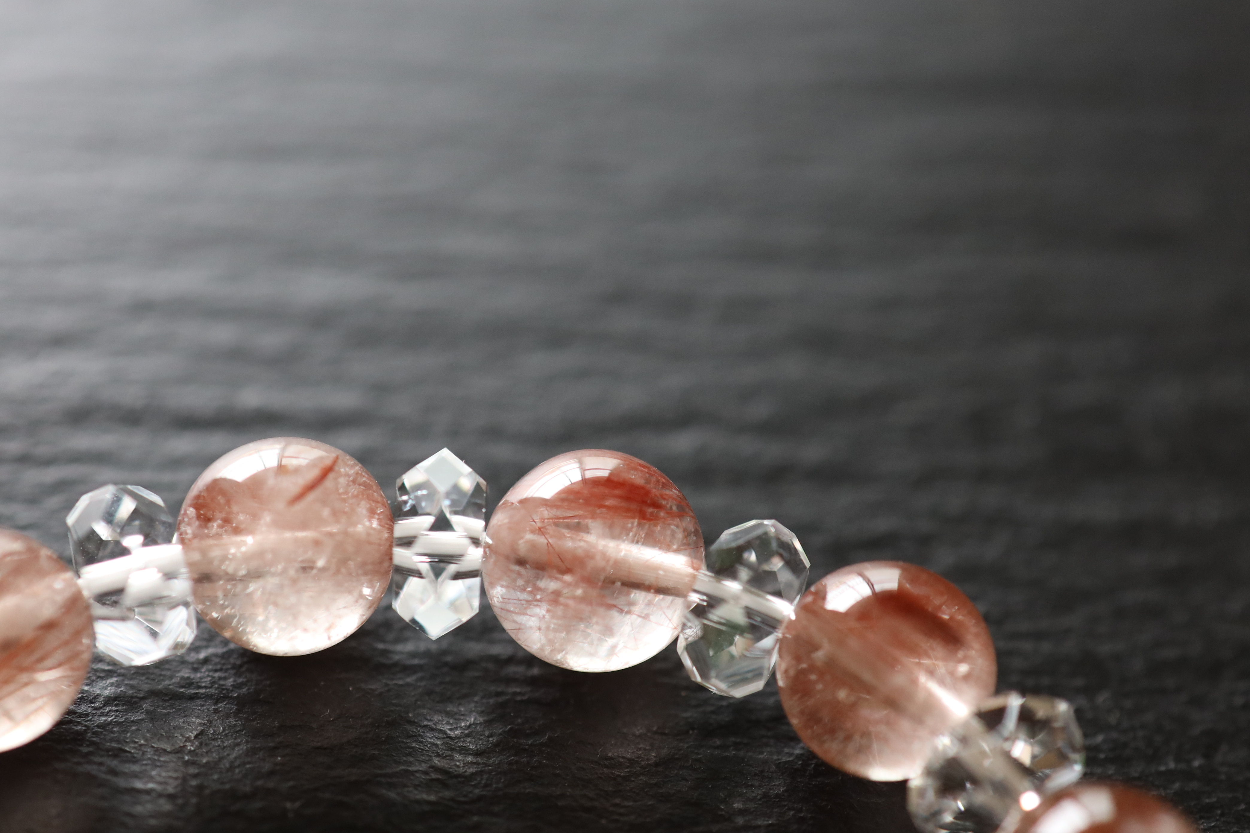 …☆ルチルを愛する人の為に☆…☆レッドルチルクォーツ：8.5ミリ＆水晶☆…☆天然石ブレスレット☆…