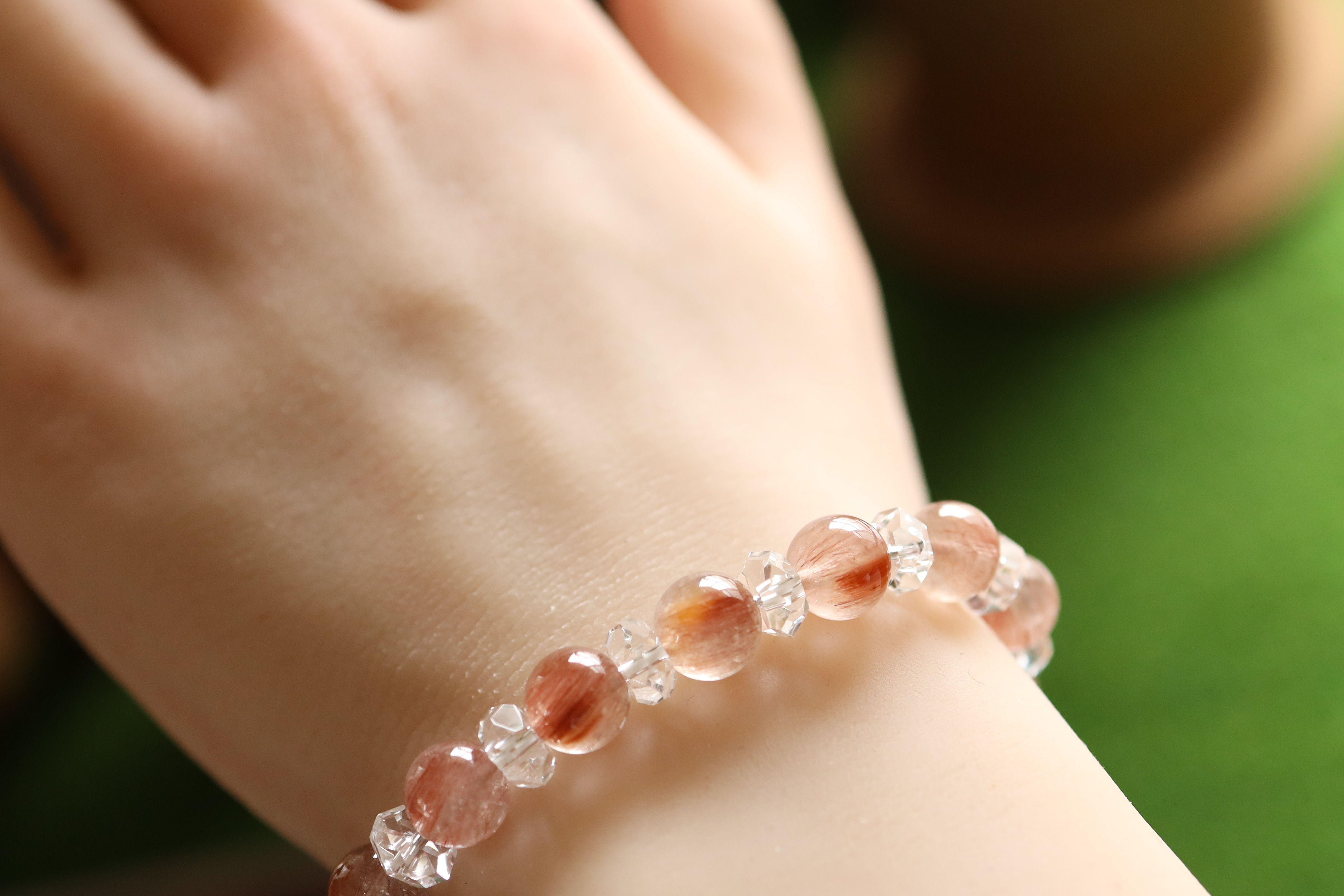 …☆ルチルを愛する人の為に☆…☆レッドルチルクォーツ：8.5ミリ＆水晶☆…☆天然石ブレスレット☆…