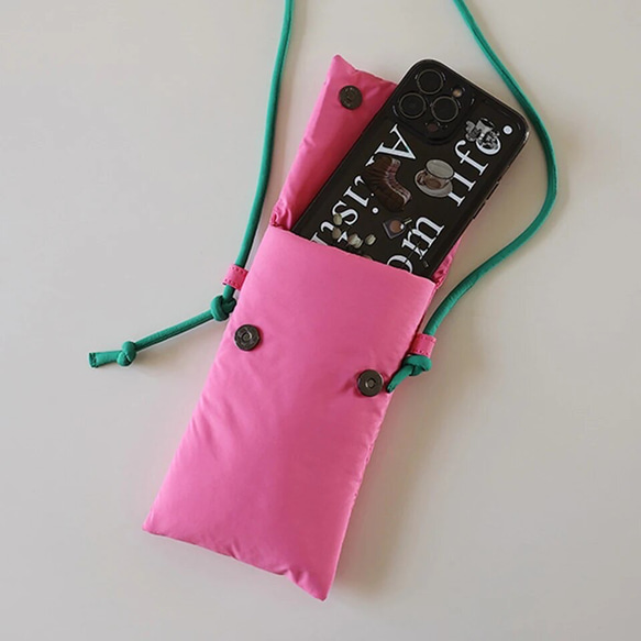 新作♡mini刺繍ふわふわスマホショルダーバッグ　クロスボディバッグ　携帯　ミニバッグ　 3枚目の画像