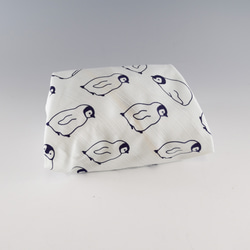 風呂敷　ふろしき 　お弁当包み　ギフト　綿100％　日本のかたち　アニマル　ペンギン　日本製　50cm幅　 2枚目の画像