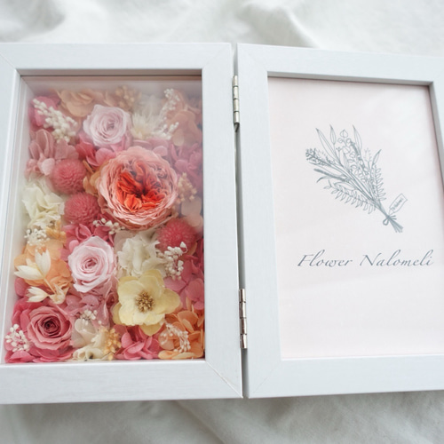 写真:ポストカードサイズ ピンクアレンジ 二つ折り写真立て/フォト