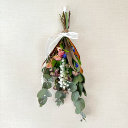 ドライフラワーとガーベラのガーランド֒ •スワッグ ガーランド