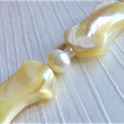 【C30】　馬蹄貝パール　淡水パール　ネックレス　グラスビーズ 　七色　天然石　天然石ビーズアクセサリー 7枚目の画像