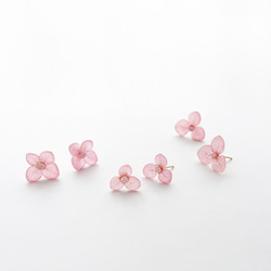 【紫陽花ハンドメイド2024】 紫陽花ピアス(PINK) / 6月誕生花 夏の誕生花2024　金属アレルギー対応　 2枚目の画像