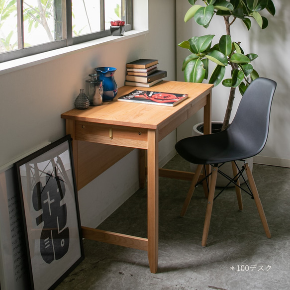 天然木素材の万能学習デスク 100デスク【LBZ-SD-9773813】 mm 製品サイズ 高さ720 奥行き500 梱包サイズ 高さ260 梱包重量 0kg 製品重量 100デスク 5kg