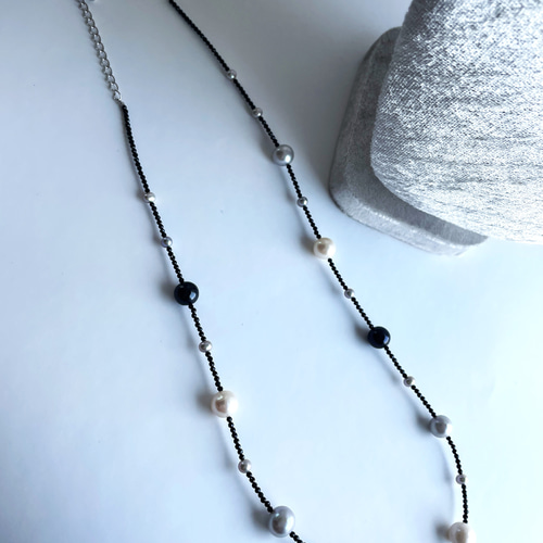 2WAY：メガネチェーン ネックレス 淡水パールとブラックスピネル