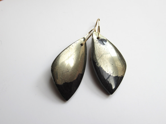 アパッチゴールドの14kgfピアス アパッチゴールドの14kgfピアス