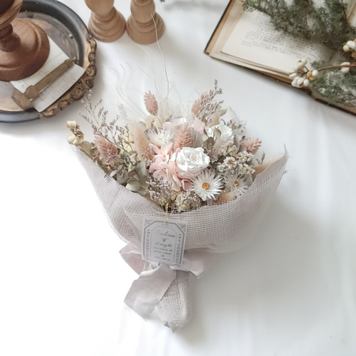 卒業式　祝い　ブーケ　花束 レインボーローズのミニブーケ「フェアリー」 卒業式の花束