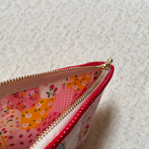 ポーチ マーガレットソフィー bd2dca74809f60b20b5705b3332707